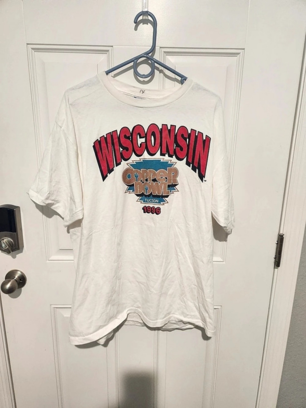 Reebok Vintage 1996 Copper Bowl Wisconsin Badgers Reebok T-Shirt XL White & Red